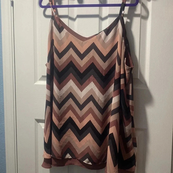 Torrid Sophie Chevron Stripe Chiffon Double Layer Swing Cami Burgundy 5X - Picture 10 of 10